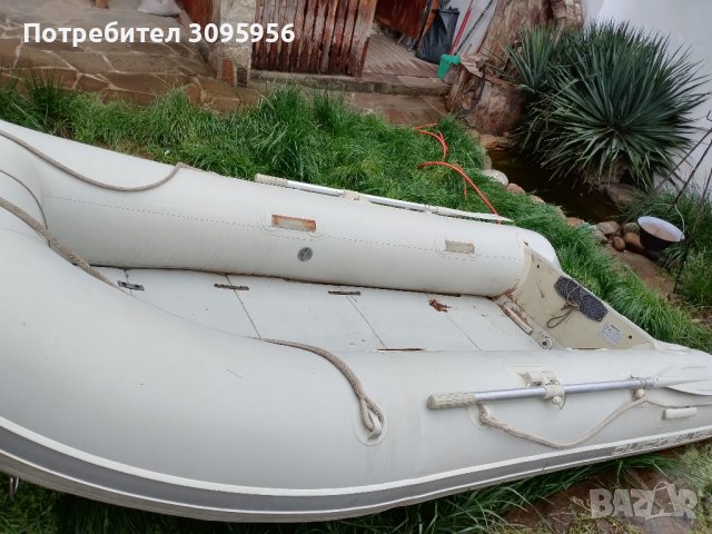 Надуваем лодка quicksilver 3,40 м. , снимка 6 - Воден транспорт - 41268693