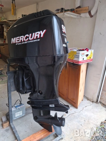 Продавам извънбордов мотор за лодка ,,Меркюри”-90к.с., снимка 4 - Воден транспорт - 52810162