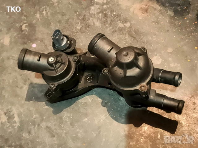 Tермостатно тяло, Корпус, Термостат за VW Golf 5, Golf Plus, Jetta, EOS Seat Skoda - 1.6FSI, снимка 4 - Части - 52931074