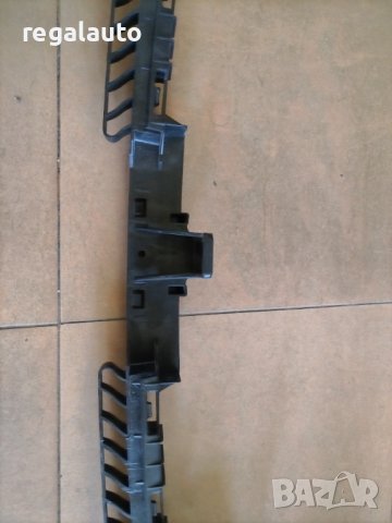 5GG805705D,5G0805705R,държач предна решетка VW VII 2017-, снимка 3 - Части - 42339551