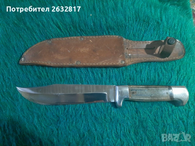 Нож Вихрен,  заточен на бръснач практически нов, снимка 2 - Антикварни и старинни предмети - 53215678