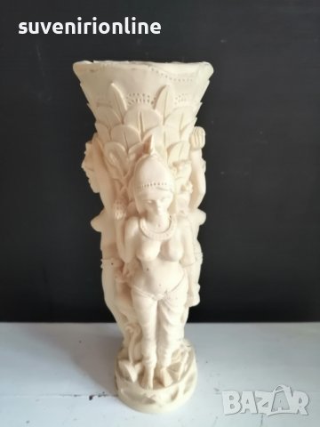 Ваза трите клюкарки, снимка 1