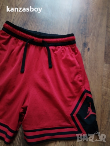 Nike Air Jordan Shorts - страхотни мъжки панталони M КАТО НОВИ, снимка 8 - Спортни дрехи, екипи - 51549811