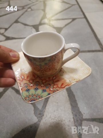 Сервиз за кафе, снимка 8 - Сервизи - 39825795