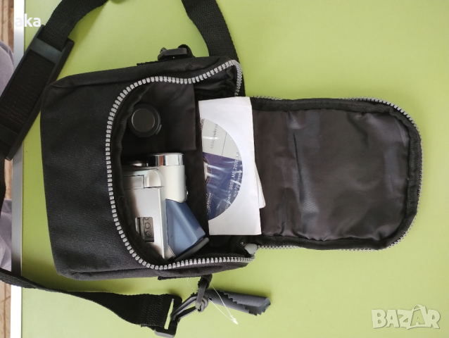  Детски Цифров фотоапарат камера 300K Pixel в оригинална чанта, снимка 14 - Камери - 44673369