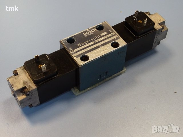 Хидравличен разпределител BOSCH 0810 090100 directional control valve 24VDC, снимка 8 - Резервни части за машини - 42222306