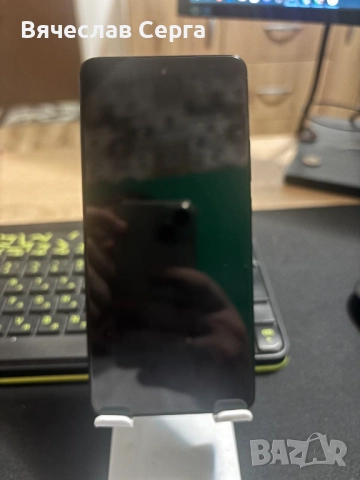 Продавам телефон Motorola Edge 30 8/256 Midnight Blue, снимка 2 - Motorola - 52678363