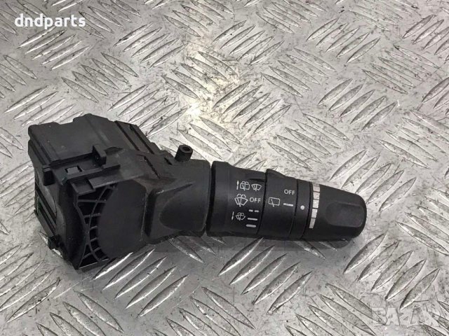 Лостче чистачки Nissan Almera Tino 2002г.