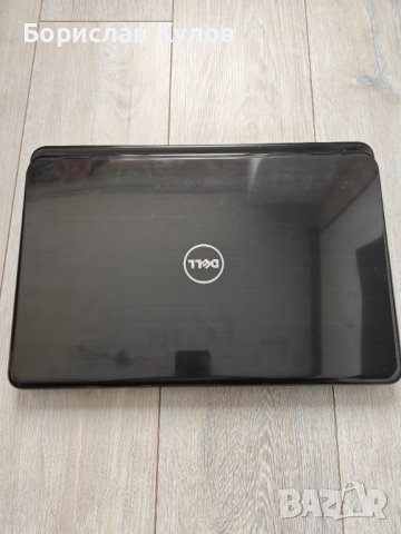 Продавам 17" лаптоп Dell Inspiron N7110