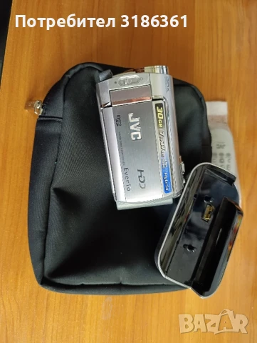 видео камера JVC неизползвана подарък hand spinner , снимка 6 - Аналогови камери - 50720442