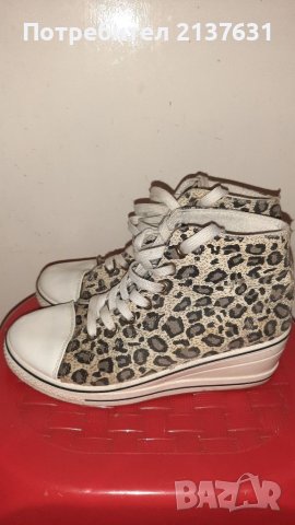 ДАМСКИ БОТИ  - N 38, снимка 4 - Дамски боти - 42115825