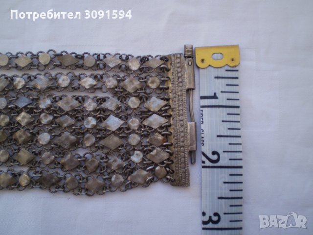 Възрожденска ръчно изработена гривна ентришия, снимка 3 - Антикварни и старинни предмети - 34360649