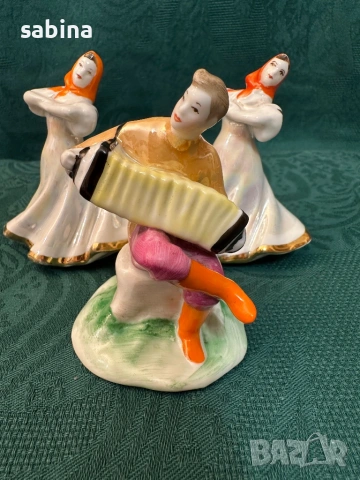 Комплект от три статуетки – триптих „Руски танц“. Дулевский фарфоровый завод (Дулево), снимка 5 - Други ценни предмети - 53055530