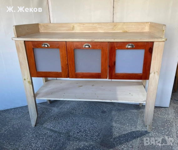 Масивен шкаф, снимка 2 - Скринове - 52813813