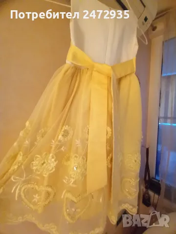 Детски рокли, снимка 6 - Детски рокли и поли - 49762358