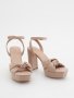 Дамски бежови сандали на ток, снимка 1 - Дамски елегантни обувки - 41989869