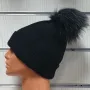 Нова зимна дамска шапка с подгъв и камъчета с пух/помпон в черен цвят, снимка 3