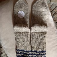 Ръчно плетени детски чорапи от вълна, ходило 22 см., снимка 1 - Чорапи - 39692372