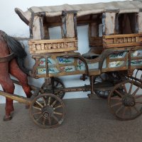 Стар макет на стара уестърн закрита каруца''Old Covered Wagon'', снимка 11 - Антикварни и старинни предмети - 41625640