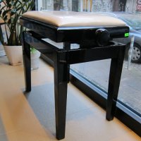 Столове за пиана - Discacciati piano bench - KD 20, снимка 7 - Пиана - 30416180