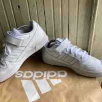 ''Adidas Originals Forum Low''оригинални мъжки маратонки 42 номер, снимка 2 - Маратонки - 40418400