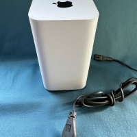 Рутер Apple AirPort Extreme A1521 EMC 2703 (6th Gen) Wireless Router , снимка 3 - Рутери - 44710218