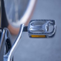 Леки И Издръжливи Алуминиеви Педали С Отразители И Добро Сцепление За Градско Колоездене, снимка 5 - Аксесоари за велосипеди - 40981533