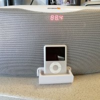 Докинг-станция за iPod с радио и AUX , снимка 13 - Аудиосистеми - 34339686