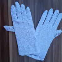 Бели къси дантелени ръкавици, снимка 2 - Ръкавици - 39042221