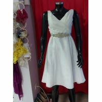 булчинска сватбена рокля от луксозна тафта, снимка 3 - Сватбени рокли - 35838108