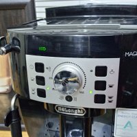 Кафе машина Delonghi Magnifica S , снимка 2 - Кафемашини - 41615951