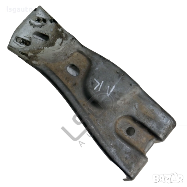 Държач ляв калник Volkswagen Passat (B6) 2005-2010 ID:150108, снимка 1