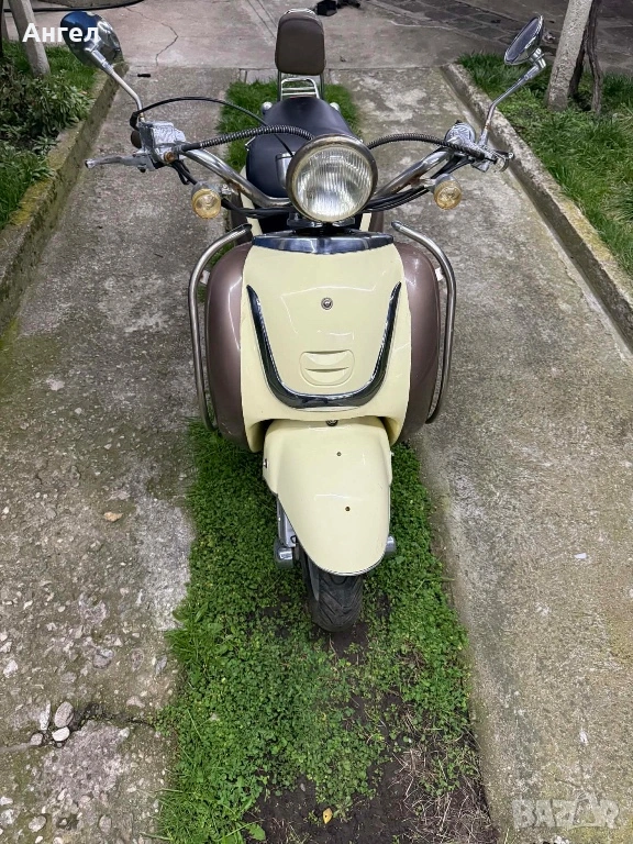 AGM Retro Scooter 50сс,4Т, снимка 1