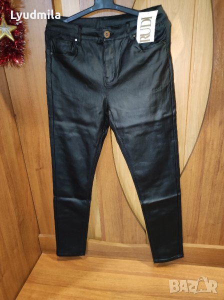 Продавам страхотен панталон имитация на кожа., снимка 1