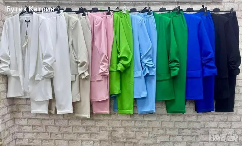 Официален дамски костюм, снимка 1