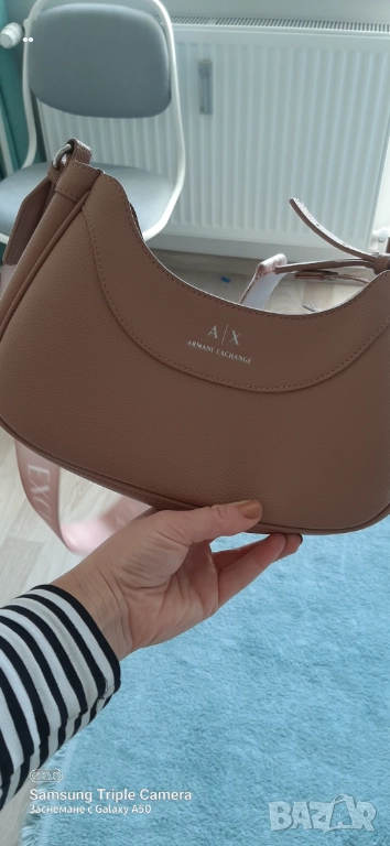 Armani exchange чанта, снимка 1