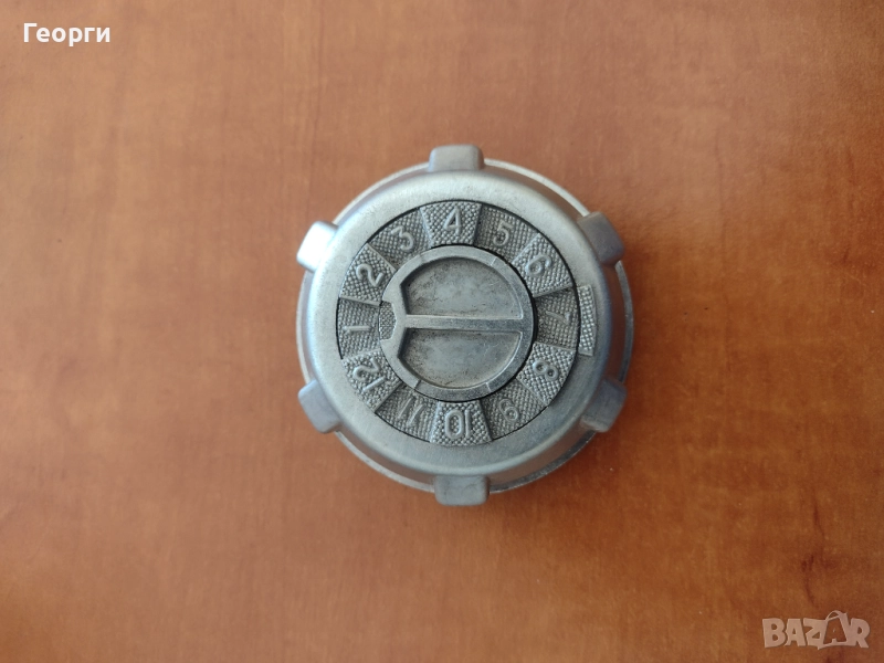 Капачка за резервоар, снимка 1