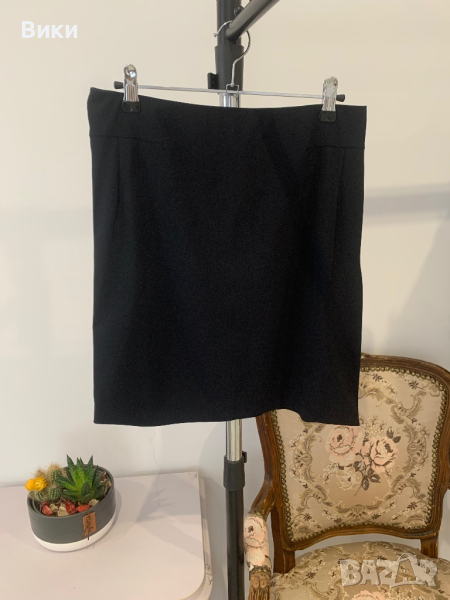 Елегантна пола в черно М размер, снимка 1