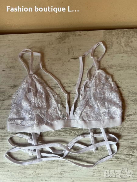 Ново бяло дантелено бюстие с ленти под гърдите с регулиращи се презрамки S , M , L , XL размери 🤍🤍, снимка 1