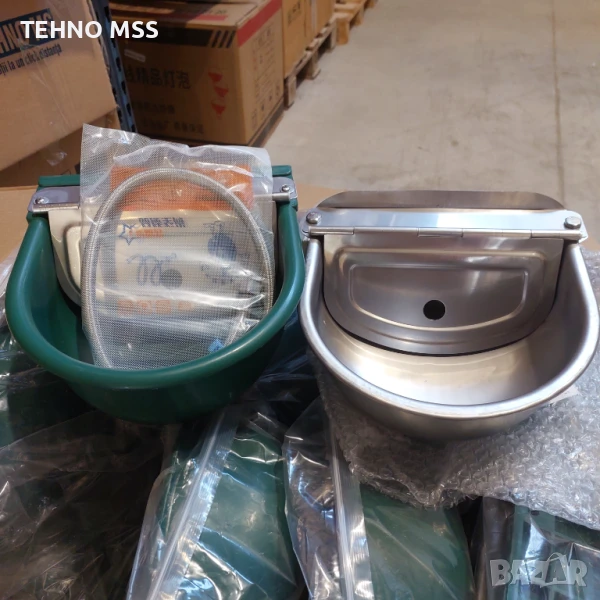 Автоматична поилка с поплавък / Неръждаема стомана за Едри и дребни животни/ Капацитет 2,5 Л, снимка 1