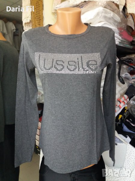 Блуза трико в цвят графит с надпис от сребристи камъчета , снимка 1