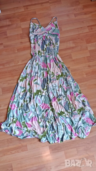 Escada, снимка 1