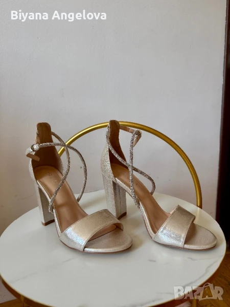 Дамски сандали 38 номер, снимка 1