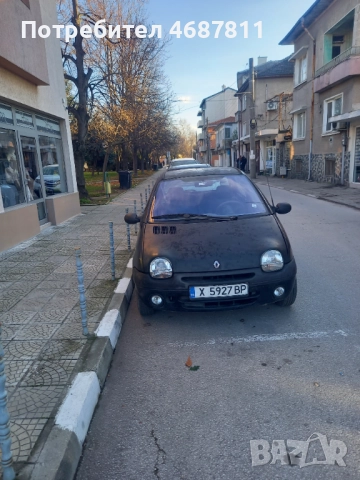 Продавам рено туинго 2000г.