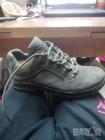 нови туристически обувки -  Hanwag Robin номер 40 