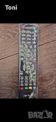 Телевизор Ариели 32 Model: LED-32S214T2 с дефект - за части, снимка 3 - Телевизори - 53213548