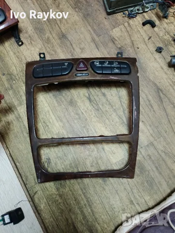 Панел Бутони Мерцедес C класа W203 , Mercedes 2038216258, снимка 2 - Части - 56017302
