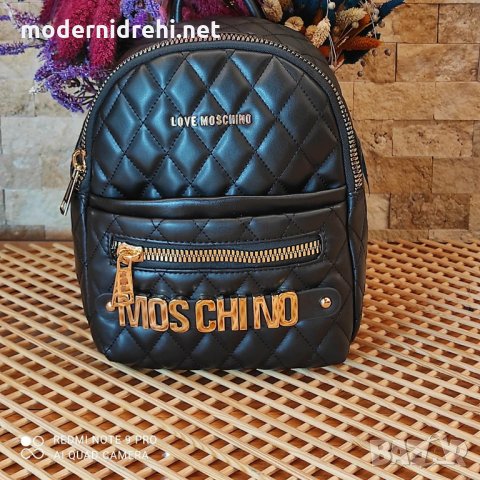 Дамска раница Moschino код 91, снимка 1 - Раници - 33779693