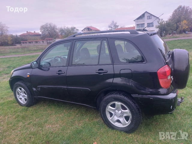 Продавам джип Тойота RAV4