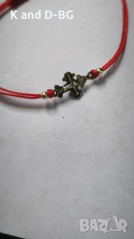 Гривна против уроки. гривничка от червен конец и сребърни елементи пробва 925, снимка 7 - Гривни - 50730591